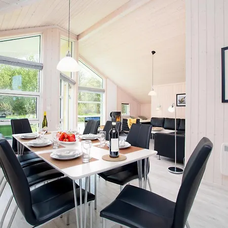 2 Sea C 5 Holiday home *
