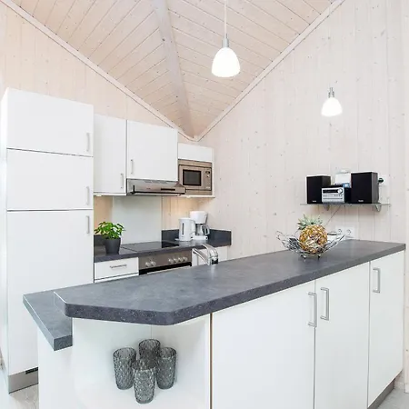 2 Sea C 5 Holiday home